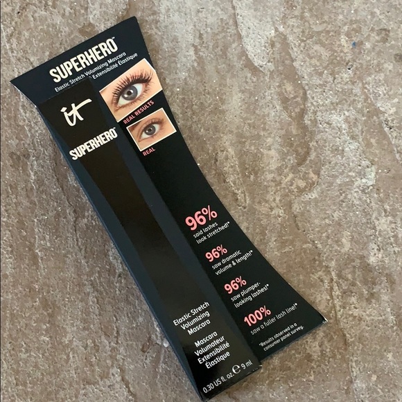 it cosmetics Other - Superhero Elastic Stretch Volumizing Mascara